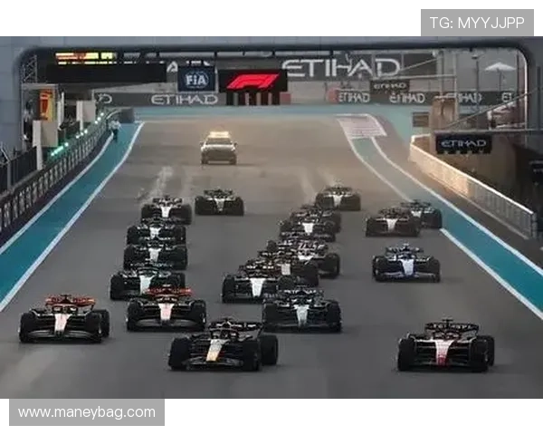 F1赛季变革加速：新规则引发车队争议，车手角逐激烈